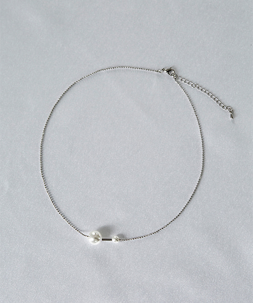 Two pearl bar necklace