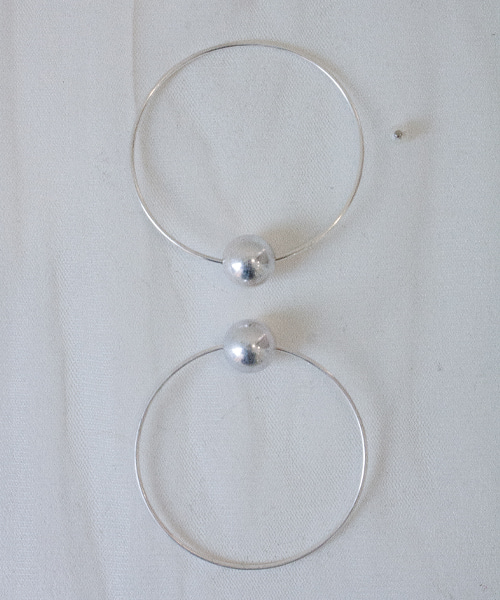 (Limited) Simple ball round bangle