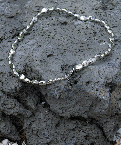 Pebble full necklace