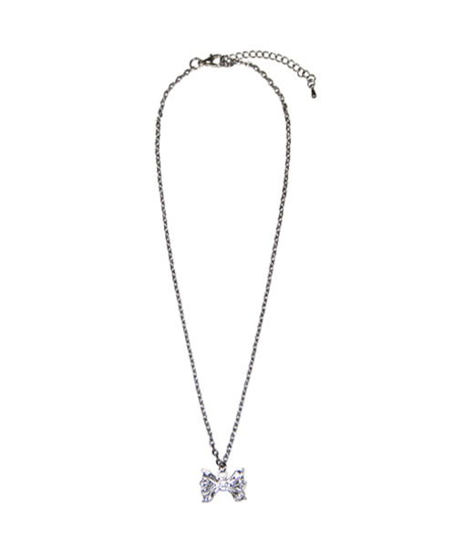 Silver ribbon pendant necklace